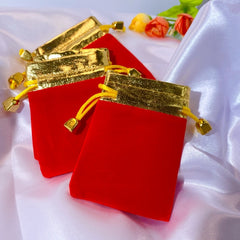 Kantong Velvet untuk Kemasan Perhiasan - Tas Hadiah Lucky Red, Praktis & Elegan!