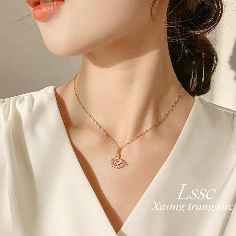 Kalung Wanita Angsa Merah Muda - Stainless Steel Lapis Emas 18K, Tidak Kusam, Elegan & Cocok untuk Hadiah Mewah! - 我的商店