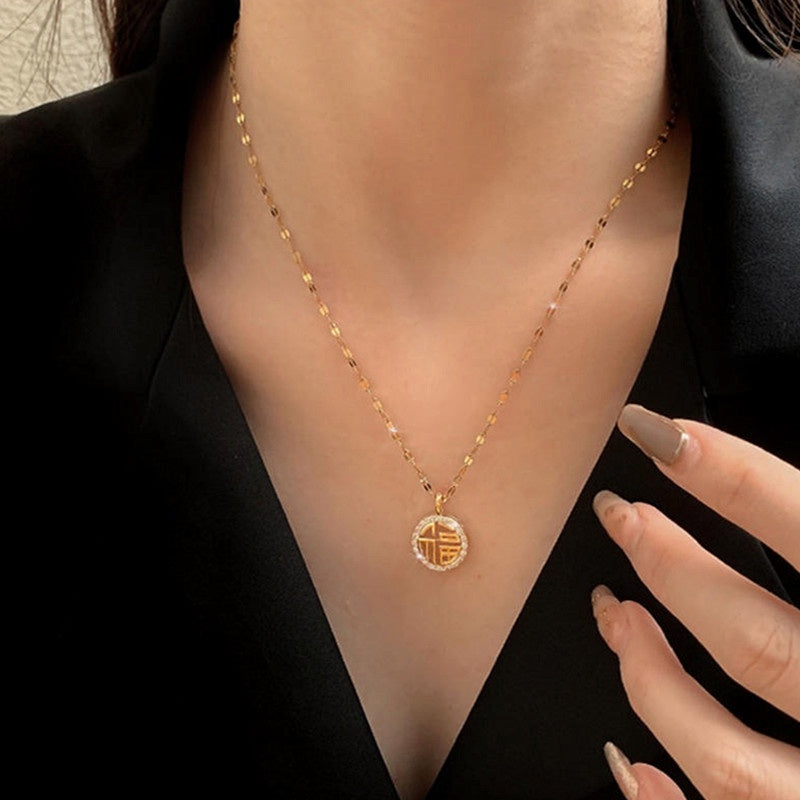 Kalung Berlian "FU" Pembawa Keberuntungan - Stainless Steel Anti Kusam untuk Wanita - 我的商店