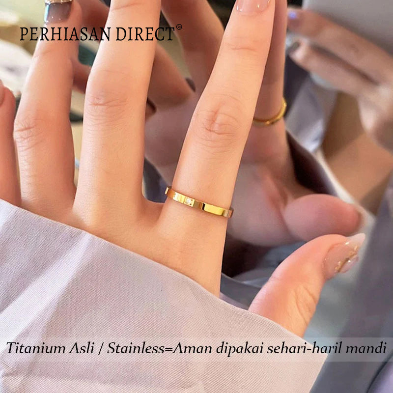 Cincin Titanium Wanita Mata Satu Berlian Emas 18K Anti Karat Aesthetic Korea Aksesoris Ring