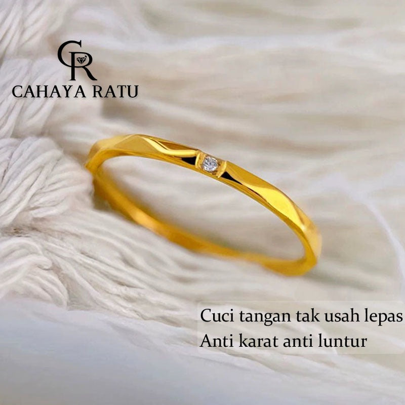 Cincin Titanium Wanita Riak Air Berlian Emas 18K Aesthetic Korea Anti Karat Aksesoris Ring