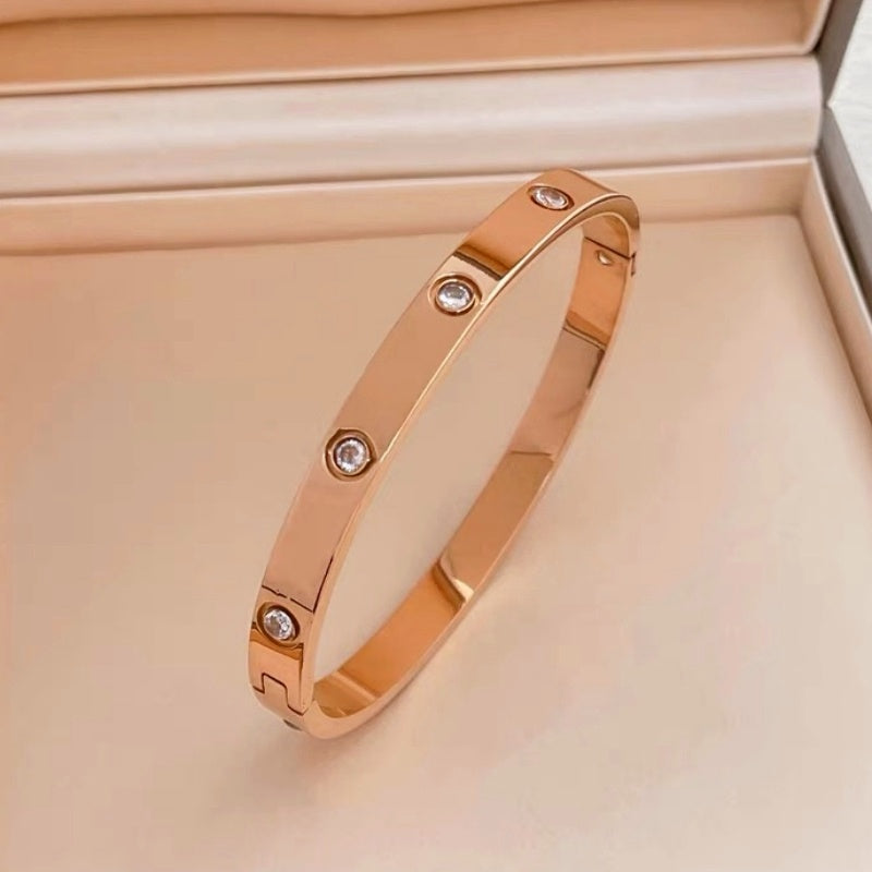 Gelang Titanium Embos Permata Aksesiris wanita trending elegan,Grosir Harga Terbaik - 我的商店