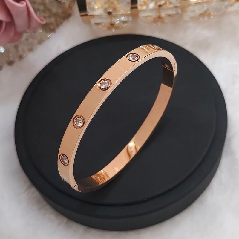Gelang Titanium Embos Permata Aksesiris wanita trending elegan,Grosir Harga Terbaik - 我的商店