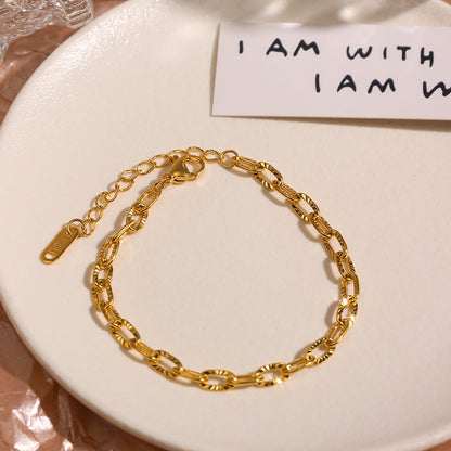 Gelang untuk Wanita dengan Pendant Embossed Buckle Lucky Charm 2025 - Anti Pudar | Aksesoris Perhiasan Hadiah Ulang Tahun - 我的商店