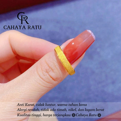 Cincin Titanium Anti Karat Pasir Emas 18K Mewah Klasik Fashion Aksesoris Wanita Perhiasan Ring