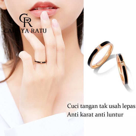 Cincin Couple Titanium Wanita / Pria Aesthetic Korea Berlian Emas 18K Anti Karat Aksesoris Pasangan Ring