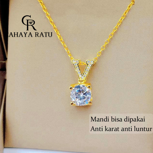 Kalung Titanium Wanita Huruf V Berlian Mewah Emas 18K Anti Karat Cantik Korean Style Aksesoris Perhiasan Necklace