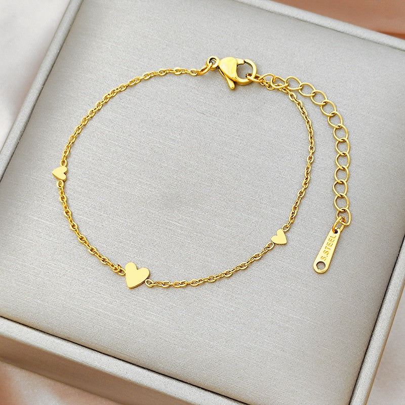 Gelang untuk Wanita dengan Pendant Hati Mini - Lucky Charm 2023 Anti Pudar | Perhiasan Hadiah Ulang Tahun - 我的商店